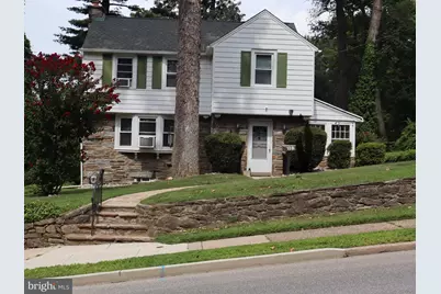 107 W Glenolden Avenue, Glenolden, PA 19036 - Photo 1