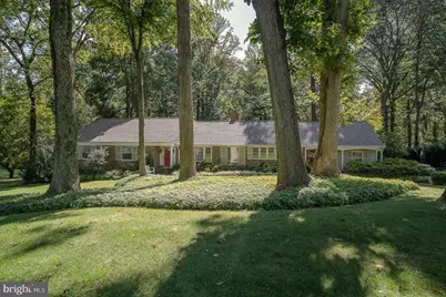 712 Woodcrest Road, Wayne, PA 19087 - Photo 1