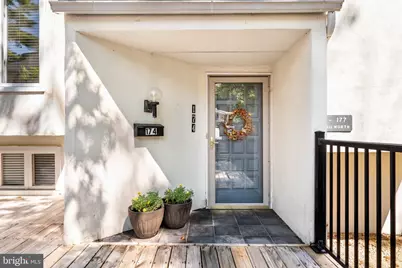 174 E Kenilworth Circle, Newtown Square, PA 19073 - Photo 1