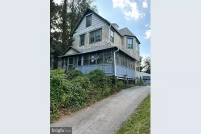 63 W Greenwood Avenue W, Lansdowne, PA 19050 - Photo 1