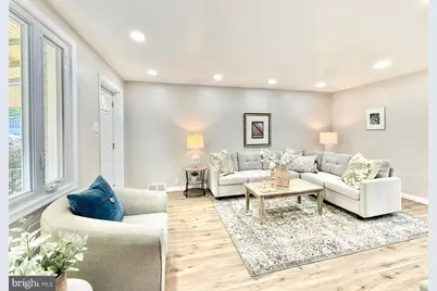 808 W Hillcrest Drive, Glenolden, PA 19036 - Photo 1