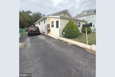 425 Manhattan Street, Essington, PA 19029 - Photo 1