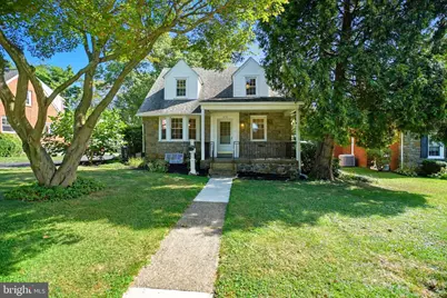 979 Edgewood Drive, Springfield, PA 19064 - Photo 1