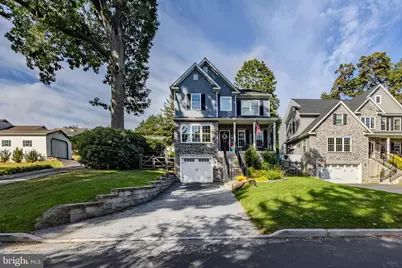 24 Oakland Road, Broomall, PA 19008 - Photo 1