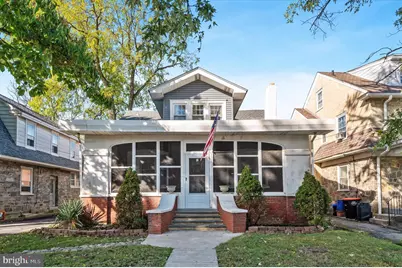 154 E Parkway Avenue, Chester, PA 19013 - Photo 1