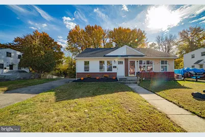 553 E Winona Avenue, Norwood, PA 19074 - Photo 1