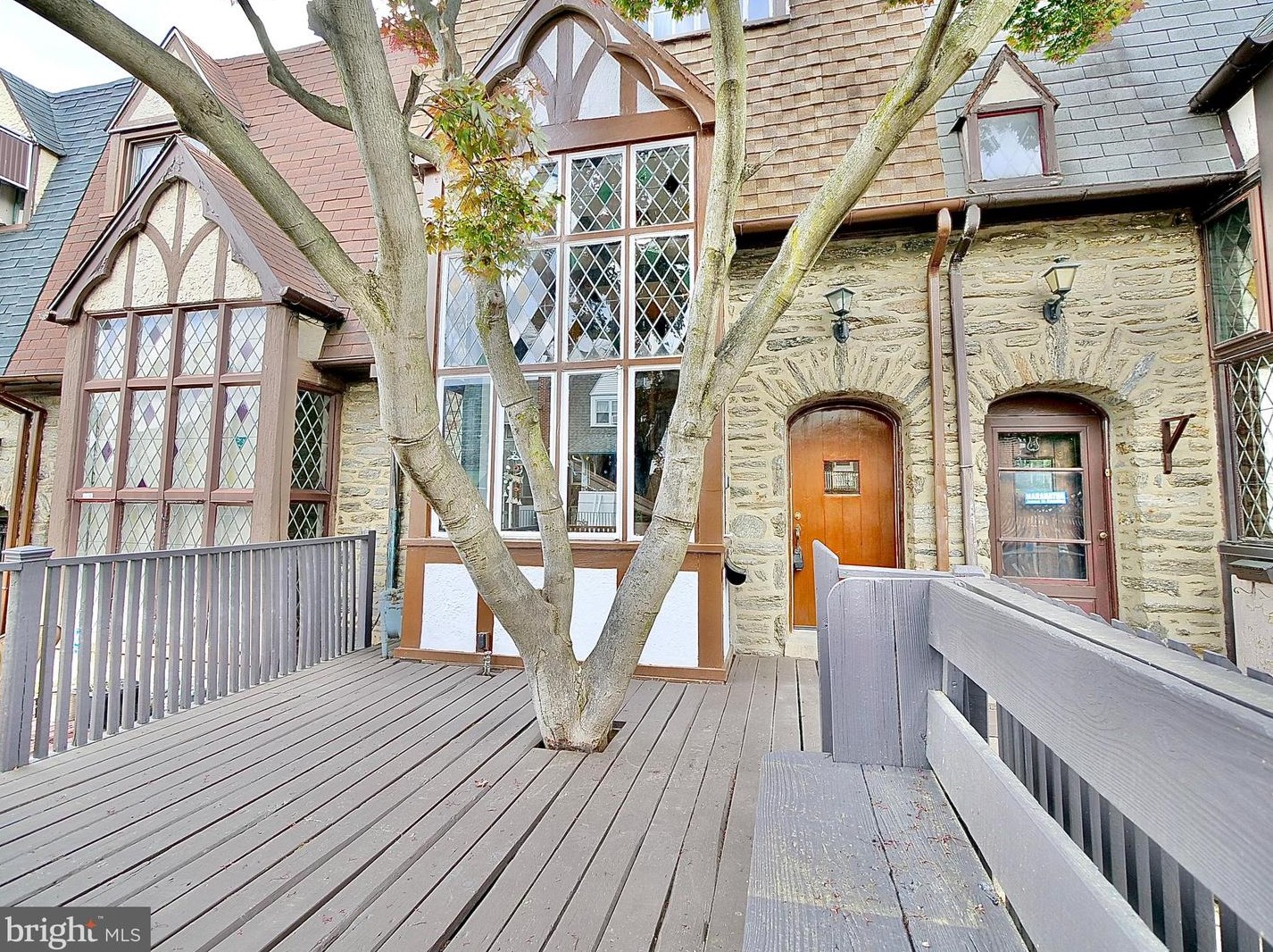 228 Maypole Rd, Upper Darby, PA 19082