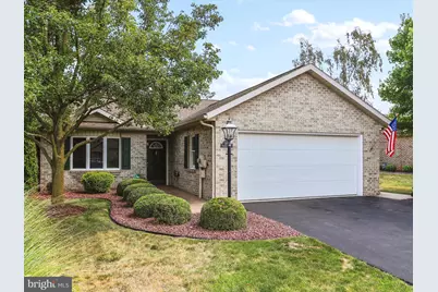 345 Phoenix Drive, Chambersburg, PA 17201 - Photo 1