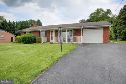 1262 Pleasantview Drive, Chambersburg, PA 17202 - Photo 1