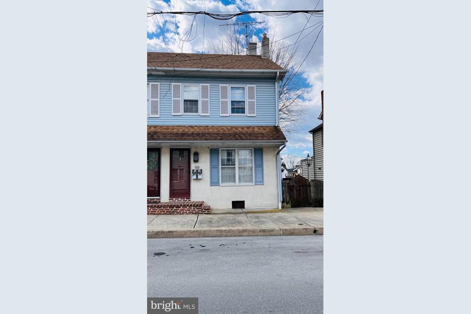 612 Manor St, Columbia, PA 17512 MLS PALA2048436 Coldwell Banker