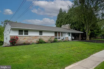 415 E Willow Street, Elizabethtown, PA 17022 - Photo 1