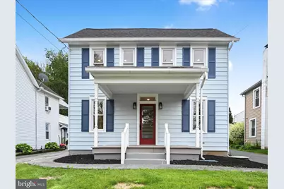 132 S State Street, Brownstown, PA 17508 - Photo 1