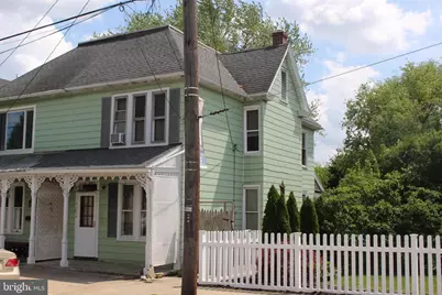 527 W Market Street, Marietta, PA 17547 - Photo 1