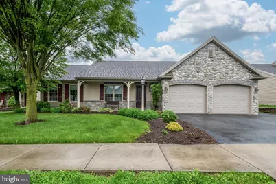 877 Cambridge Drive, Manheim, PA 17545 - Photo 1