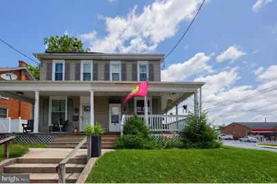 303 N Market Street, Elizabethtown, PA 17022 - Photo 1