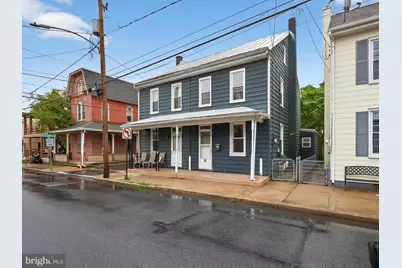 31 W Ferdinand Street, Manheim, PA 17545 - Photo 1