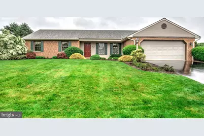 7 Kurtz Drive, Lititz, PA 17543 - Photo 1