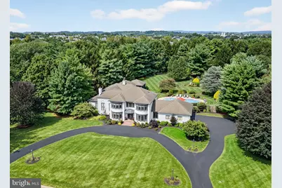 381 Sarsen Drive, Lititz, PA 17543 - Photo 1