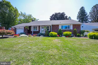 928 Walnut Street, Akron, PA 17501 - Photo 1