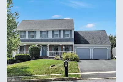 712 Buckingham Boulevard, Elizabethtown, PA 17022 - Photo 1