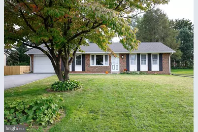 338 E Oregon Road, Lititz, PA 17543 - Photo 1