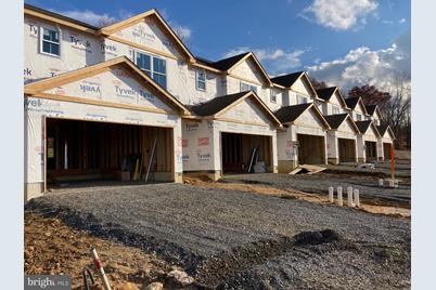 1300 Tilghman Street - Photo 1