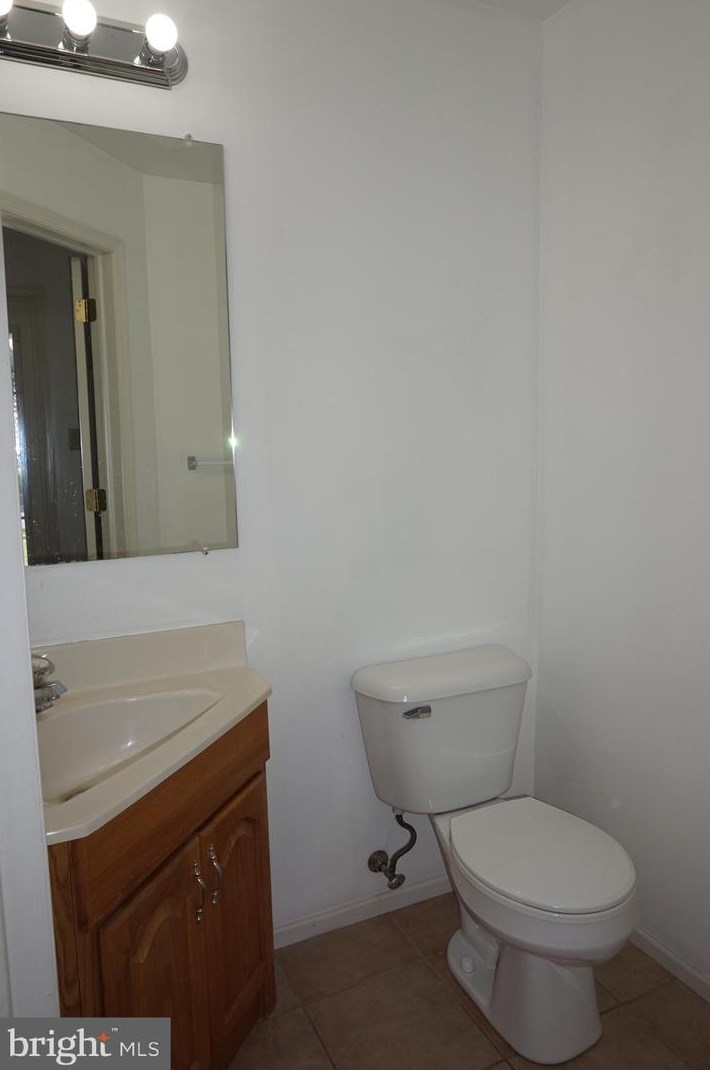 1712 Brookstone Dr, Alburtis, PA 18011-2717
