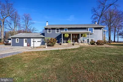 1392 Meadowbrook Lane, Lebanon, PA 17046 - Photo 1