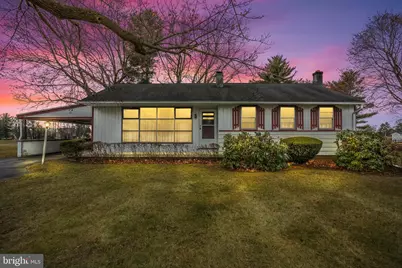 1715 S 5th Avenue, Lebanon, PA 17042 - Photo 1