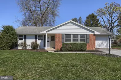 9 Lynnwood Drive, Palmyra, PA 17078 - Photo 1