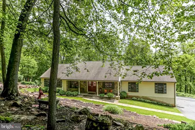 726 Aspen Lane, Lebanon, PA 17042 - Photo 1