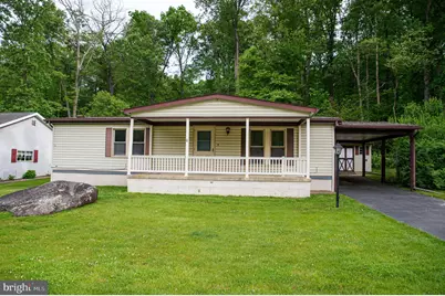 4 Maple Avenue, Manheim, PA 17545 - Photo 1