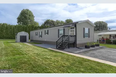 1300 E Kercher Avenue #32, Myerstown, PA 17067 - Photo 1