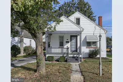 811 E Lehman Street, Lebanon, PA 17046 - Photo 1