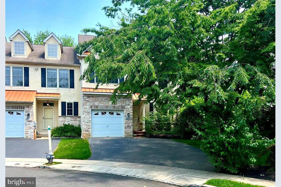 400 Barefield Ln, Conshohocken, PA 19428 MLS PAMC2074062 Coldwell