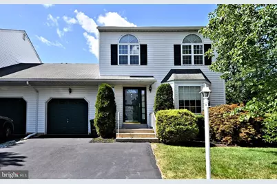 301 Woodcrest Circle, Royersford, PA 19468 - Photo 1