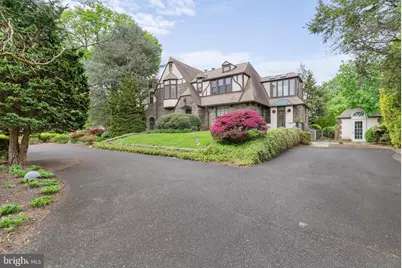 8300 Cedar Road, Elkins Park, PA 19027 - Photo 1