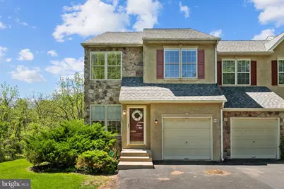 24 Dunkirk Court, Norristown, PA 19403 - Photo 1