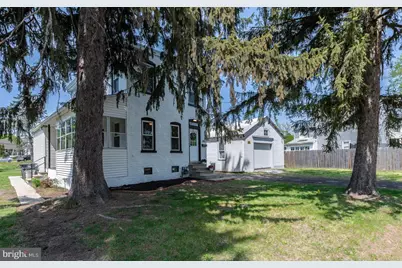 475 Farmington Avenue, Pottstown, PA 19464 - Photo 1