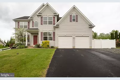 106 Lawrence Drive, Gilbertsville, PA 19525 - Photo 1