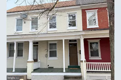 307 Walnut Street, Pottstown, PA 19464 - Photo 1