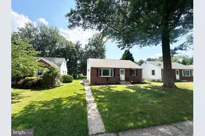 1124 Locust Ave, Lansdale, PA 19446 - Photo 1