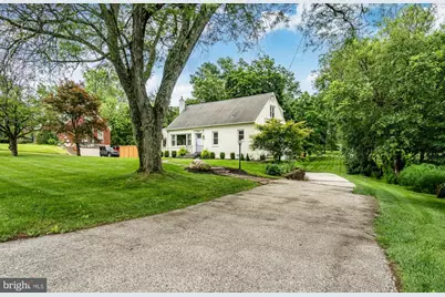 302 E 9th Avenue, Collegeville, PA 19426 - Photo 1