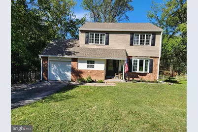 19 Iroquois Drive, Royersford, PA 19468 - Photo 1