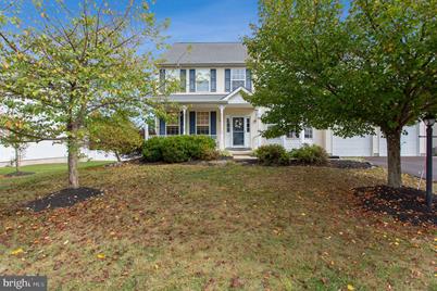 2407 Jessica Dr Gilbertsville Pa 19525 Mls Pamc627000 Coldwell Banker