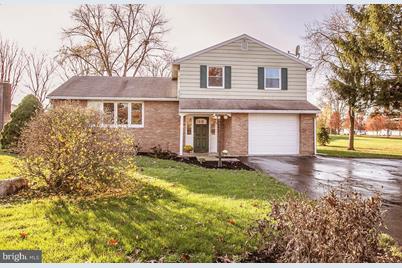 241 Elm St Gilbertsville Pa 19525 Mls Pamc670518 Coldwell Banker