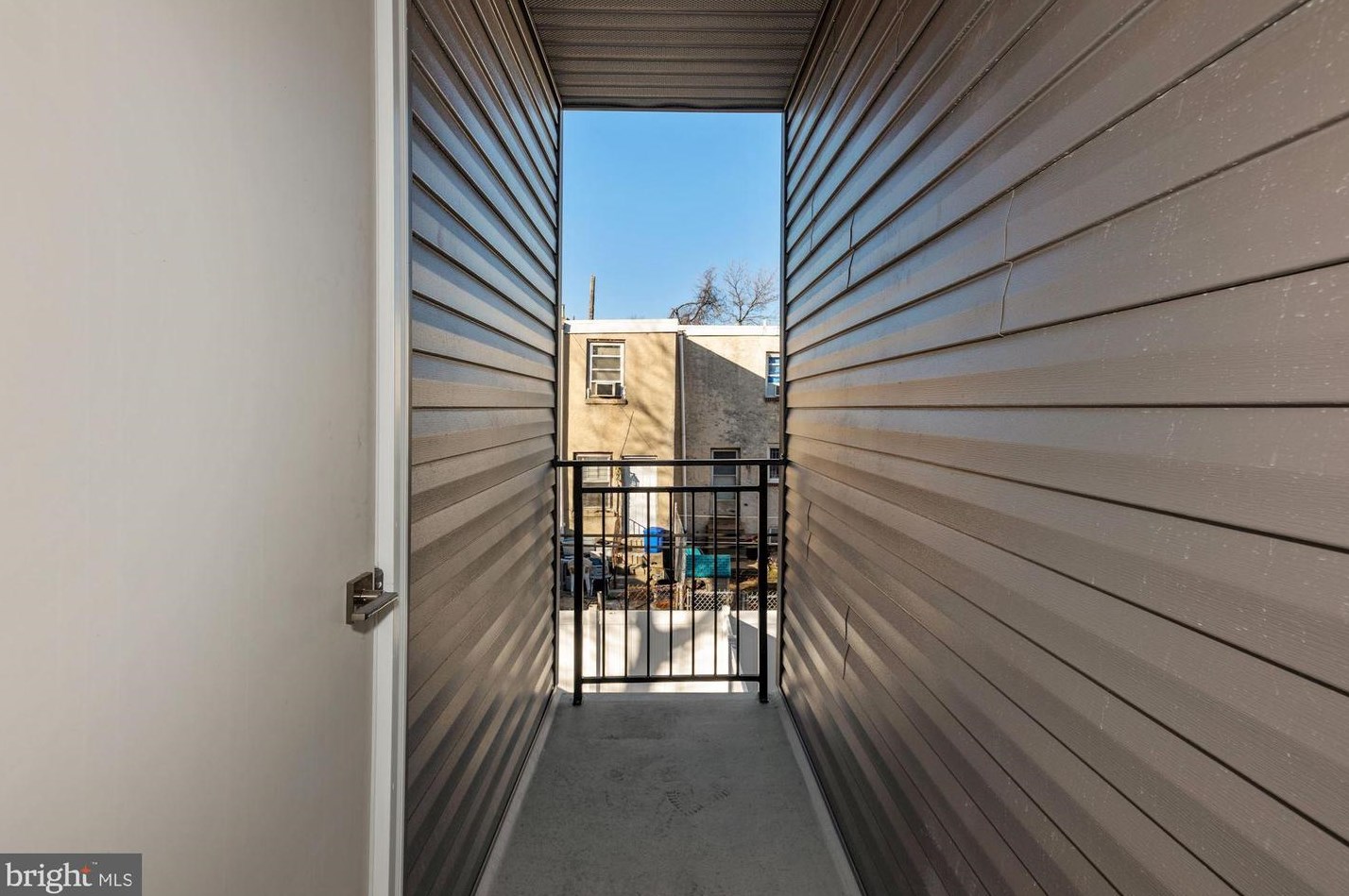 3817 Wallace St, Philadelphia PA 19104-1837 exterior