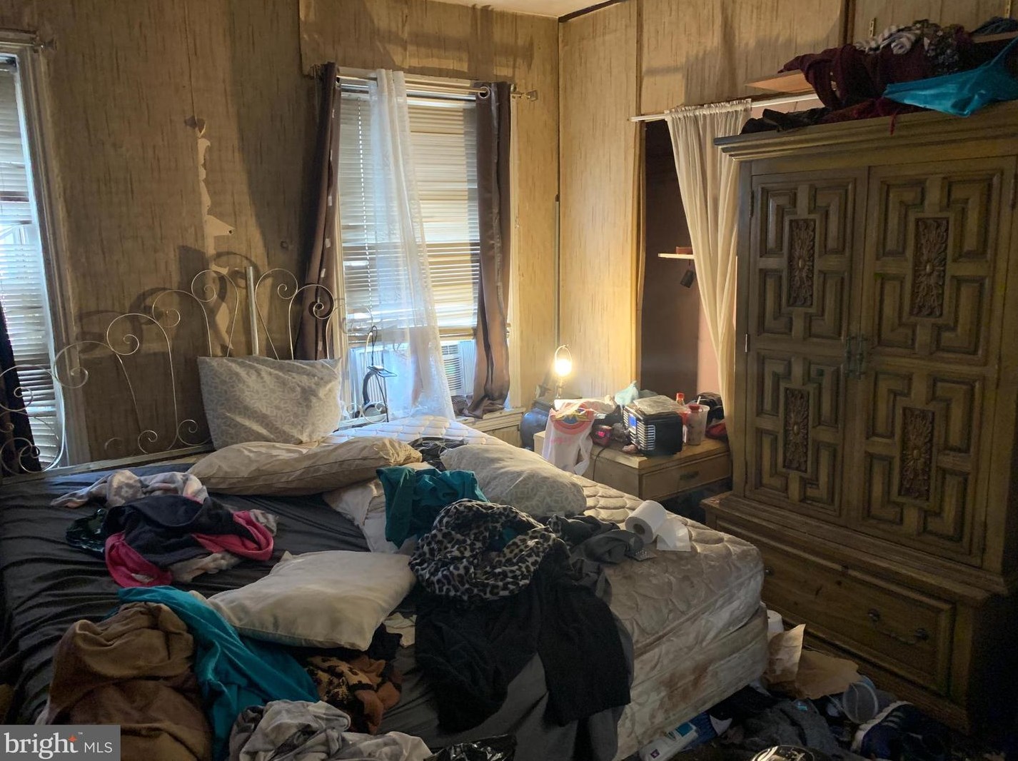 528 Mifflin St, Philadelphia PA 19148-2133 exterior