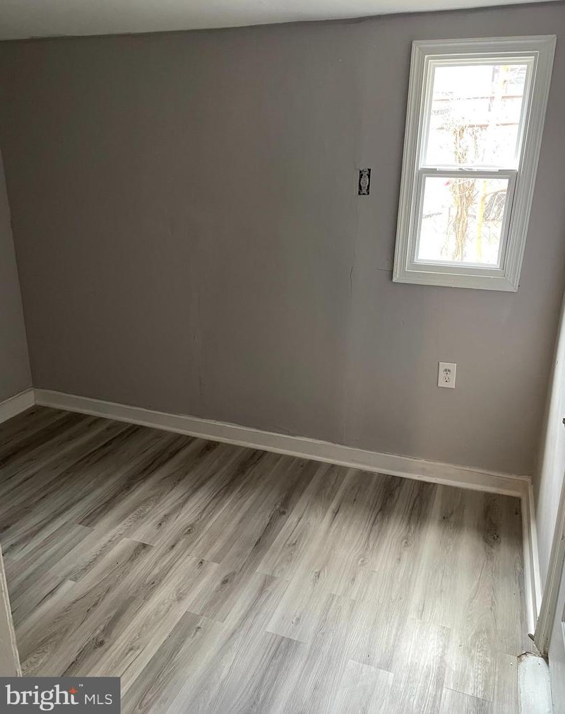 3144 G St, Philadelphia, PA 19134-2419