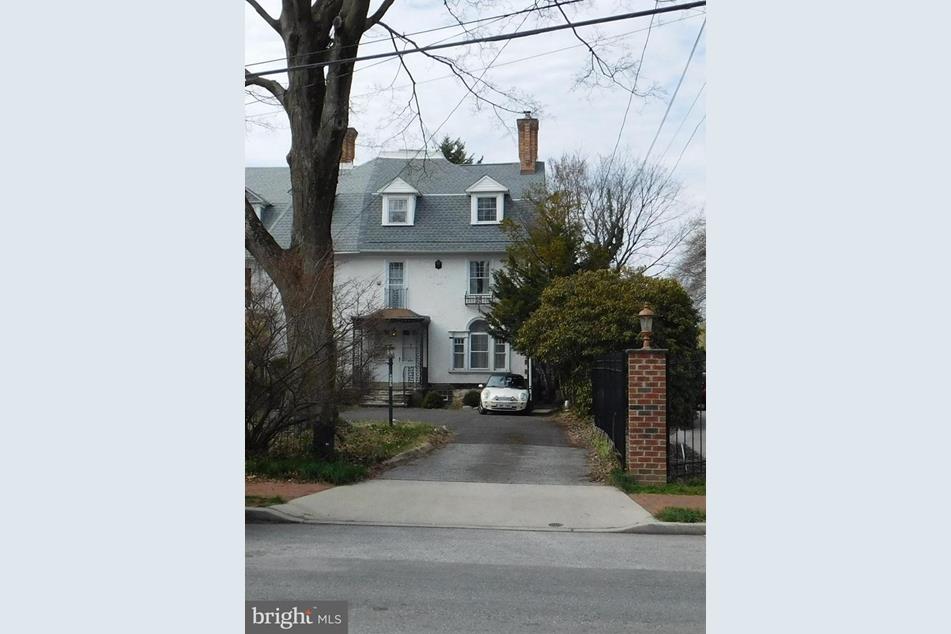 417 W School House Ln, Philadelphia, PA 19144 MLS PAPH2216194